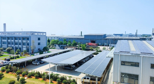 新材料公司光伏發電項目順利并網！
